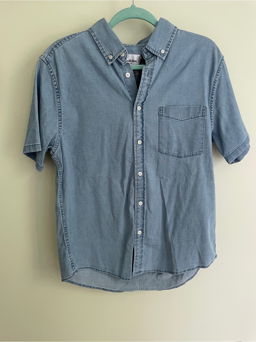 Goodfellow & Co Light Blue Short-Sleeve Button-Down Shirt